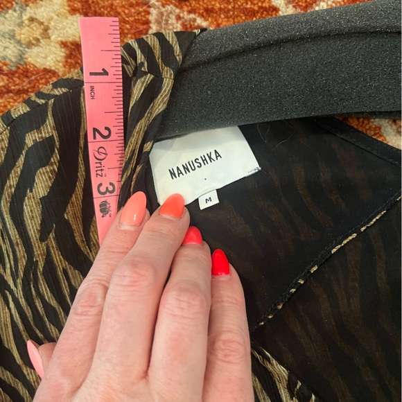 Nanushka Oasis tiger print flowy wrap dress sz M - Picture 14 of 14